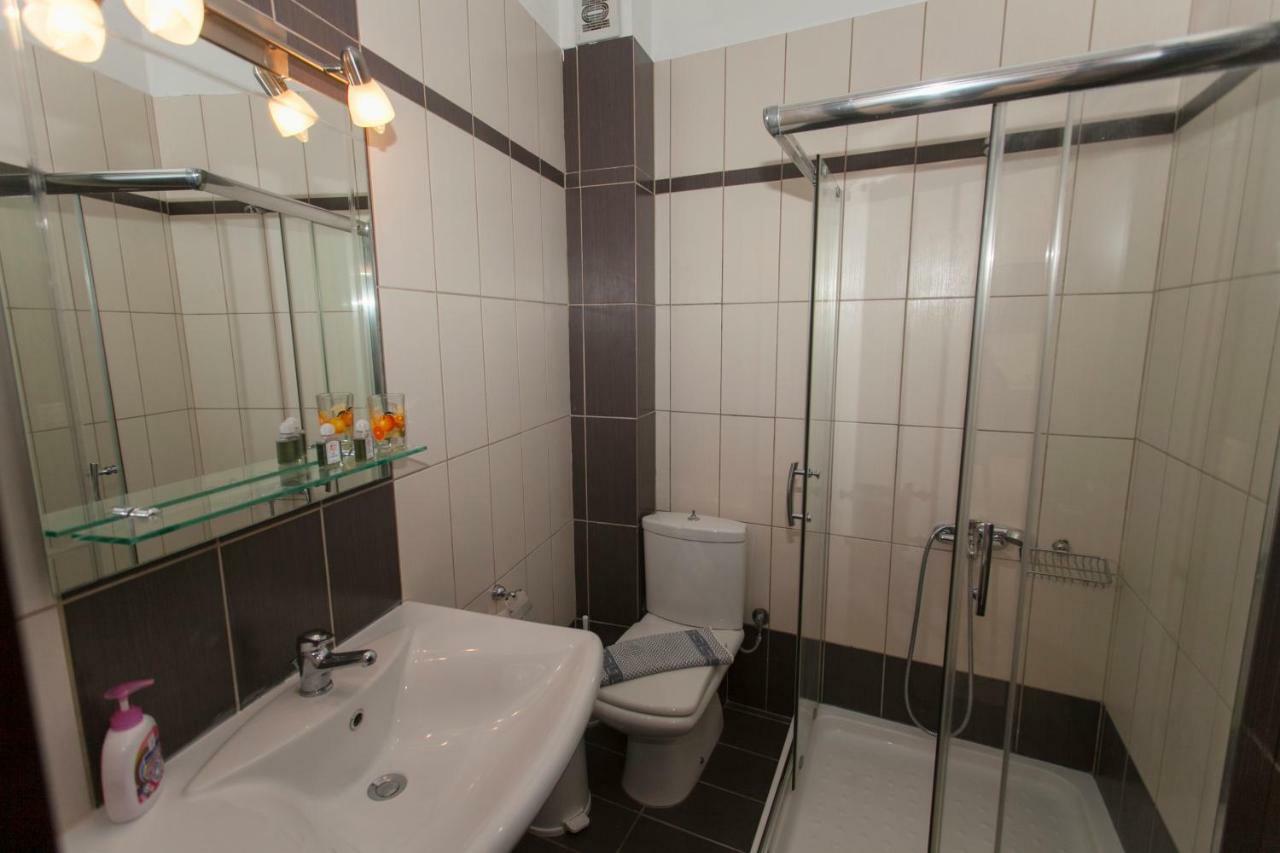 Siarbas Hotel 帕拉利亚维拉乔 外观 照片