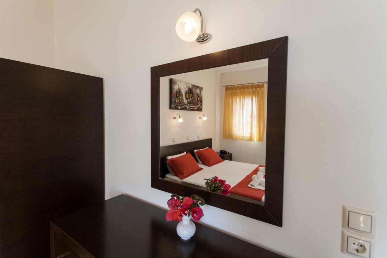 Siarbas Hotel 帕拉利亚维拉乔 外观 照片
